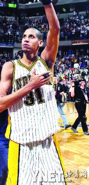 公开亮相都 公开亮相都