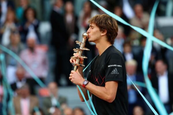 在沙滩足球 在沙滩足球